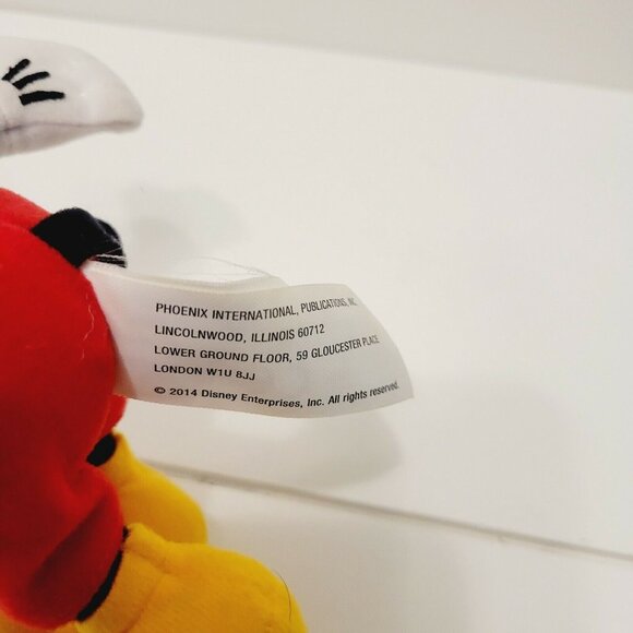 9” Mickey Mouse Plush is a 2014 release from Disney Enterprises - Picture 3 of 5
